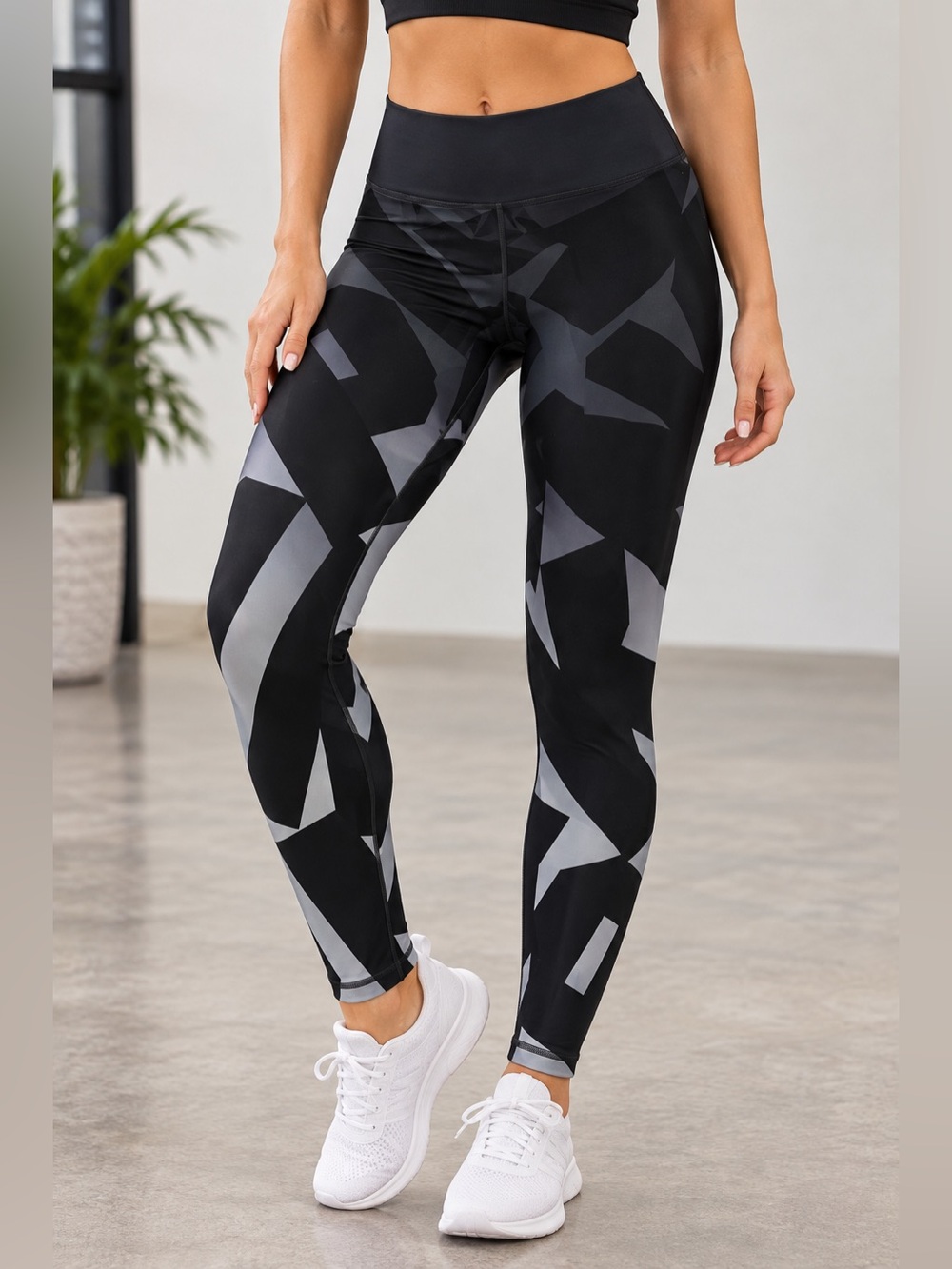 Victoria’s Secret PINK Ultimate Leggings Women’s XS Black Gray Geometric Activew